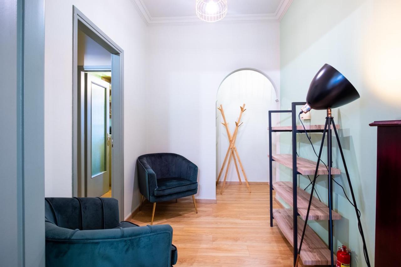 Appartamento Vintage House Near Downtown Atene Esterno foto