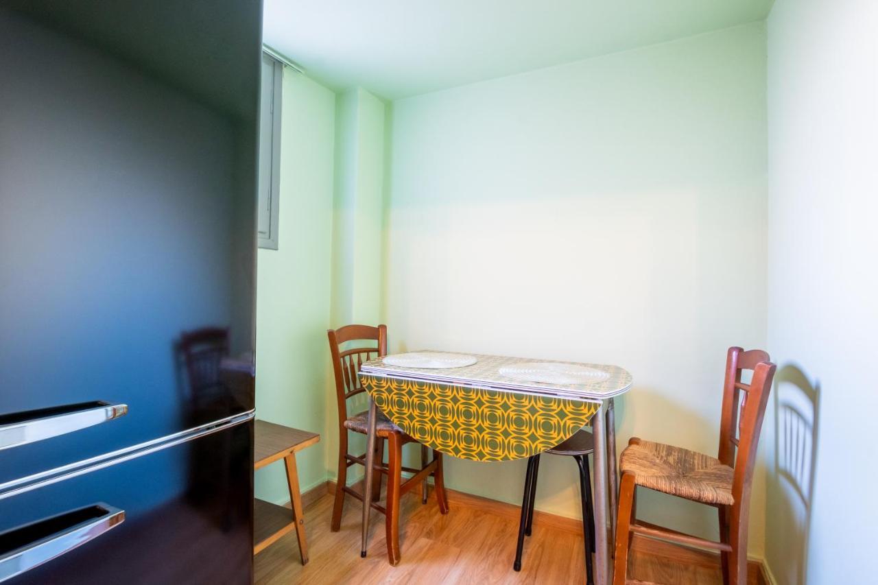Appartamento Vintage House Near Downtown Atene Esterno foto